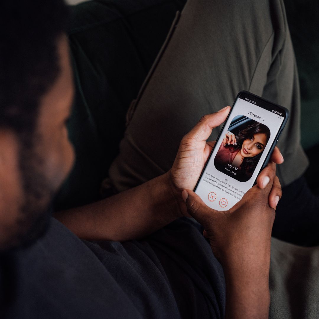 Find & Connect with Girls Near You