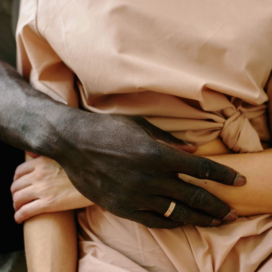 Online Dating for Black Men Dubai | Best Dating Apps & Sites 2025